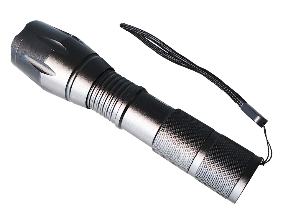 伸缩型强光手电筒